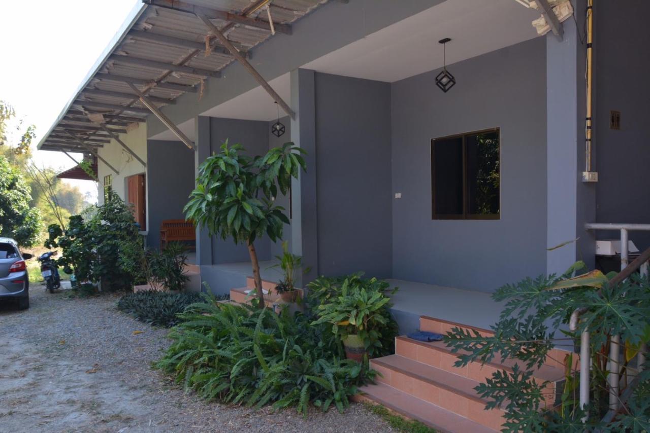 โคบาล ห้องพักรายวัน Chom Thong Exterior foto